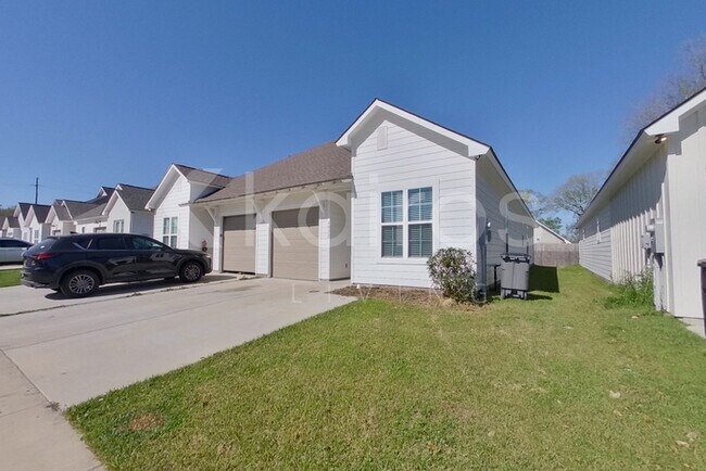 4822 Mokki Ln in Baton Rouge, LA - Building Photo - Building Photo