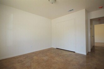 704 W Avenue C in Belton, TX - Building Photo - Building Photo