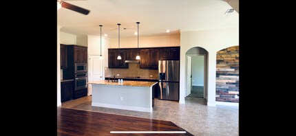 1624 Yukon Dr in Burleson, TX - Building Photo - Building Photo