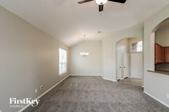 18511 Royal Mist Ln in Tomball, TX - Building Photo - Building Photo