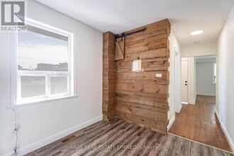 16 Simpson Ave in Toronto, ON - Building Photo - Building Photo