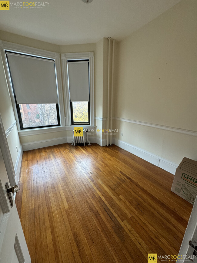 510 Beacon St, Unit 43 in Boston, MA - Building Photo - Building Photo