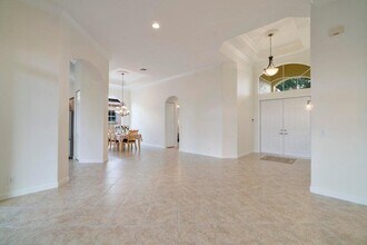 8122 Driggs Hill in West Palm Beach, FL - Building Photo - Building Photo