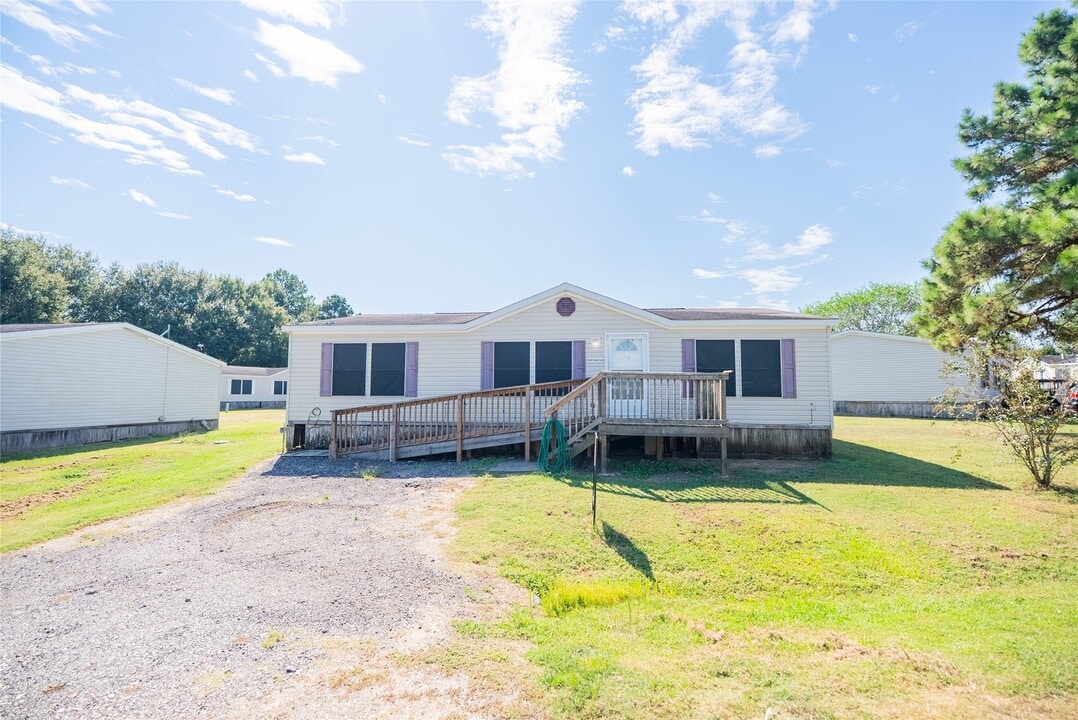 30620 Vilma Ln in Hockley, TX - Building Photo