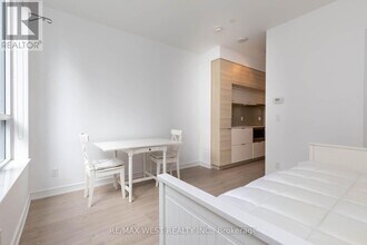 88 Scott St in Toronto, ON - Building Photo - Building Photo