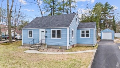 267 N Washington St in Plainville, CT - Building Photo - Building Photo