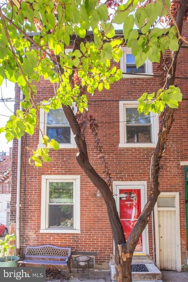 property at 720 S Percy St