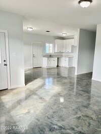 150 Le Village Loop photo'