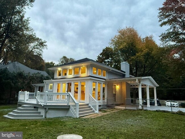 property at 4126 Maple Ave