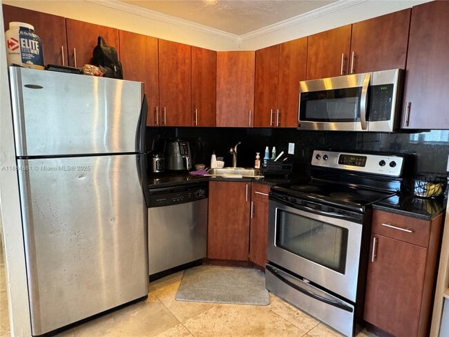 1856 NE 46th St in Fort Lauderdale, FL - Building Photo - Building Photo