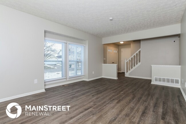 5201 Mehrman Way in Columbus, OH - Building Photo - Building Photo