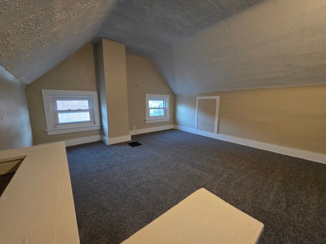 423 Cypress Ave in Akron, OH - Building Photo - Building Photo