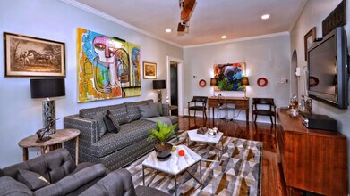 500 Queens Rd in Charlotte, NC - Foto de edificio - Building Photo