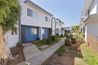 Terre at Bradley in El Cajon, CA - Building Photo - Building Photo