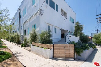 3700 W Sunset Blvd in Los Angeles, CA - Building Photo - Building Photo