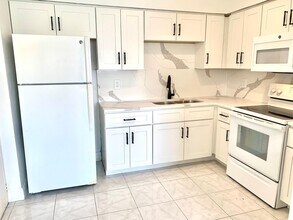 260 NW 19th St in Boca Raton, FL - Building Photo - Building Photo