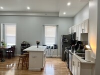 83 Highland St, Unit 1 in Boston, MA - Building Photo - Building Photo