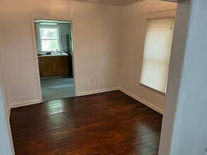 3570 Allandale Ln in Memphis, TN - Foto de edificio - Building Photo