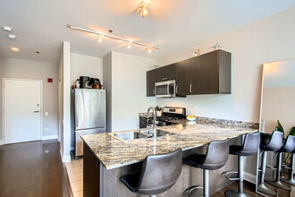 653 N Kingsbury St in Chicago, IL - Building Photo - Building Photo