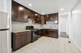 6346 S Saint Lawrence Ave in Chicago, IL - Building Photo - Building Photo