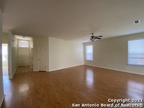 2823 Encino Forest in San Antonio, TX - Building Photo - Building Photo