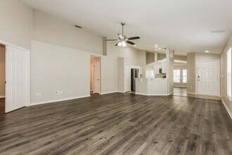 6514 Summer Cove Dr in Riverview, FL - Building Photo - Building Photo