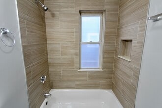 109 Pleasant St, Unit 1 in Boston, MA - Building Photo - Building Photo