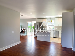 8028 E Daniels Loop in Port Orchard, WA - Building Photo - Building Photo