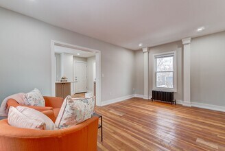 316 Tyler St in East Haven, CT - Building Photo - Building Photo