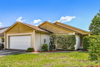 11325 McNichols Ct in Jacksonville, FL - Building Photo - Building Photo