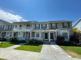 217 Georgetown Dr in Rexburg, ID - Building Photo