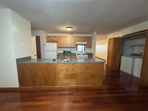 99 Buckley Rd in Liverpool, NY - Building Photo - Building Photo