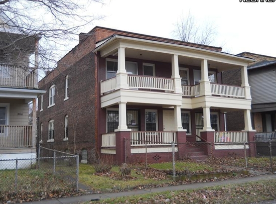 10116 Garfield Ave in Cleveland, OH - Building Photo