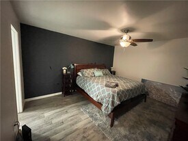 2677 Country Club Dr in Bullhead City, AZ - Building Photo