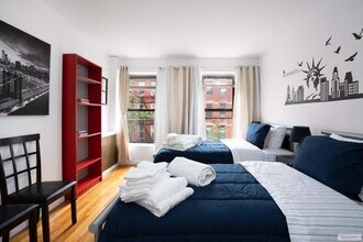 312 E 104th St in New York, NY - Building Photo - Building Photo