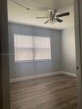 10055 NW 4th St in Pembroke Pines, FL - Building Photo - Building Photo