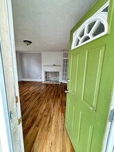 81 Brown St-Unit -A in Attleboro, MA - Building Photo - Building Photo