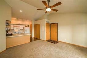 2266 Holiday Rd, Unit 30004 in Coralville, IA - Building Photo - Building Photo