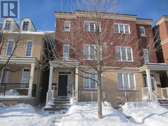 102 Evelyn Wiggins Drive