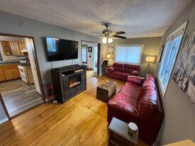 1205 W Conant St in Portage, WI - Building Photo