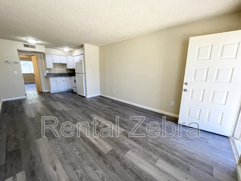 1183 Kelso St in Atwater, CA - Building Photo