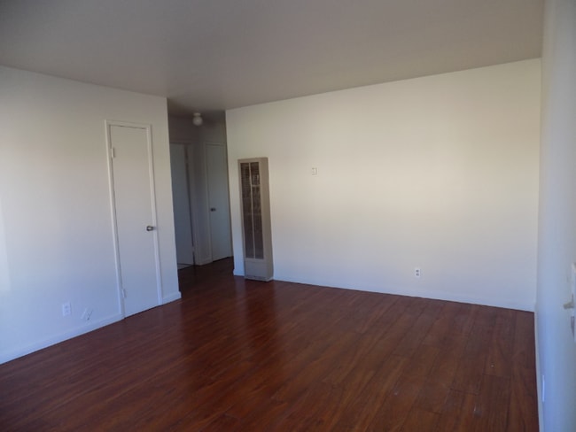 240 Pamela Ave