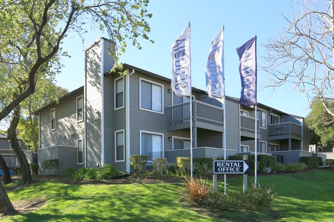 Sandpiper Village Apartment Homes
