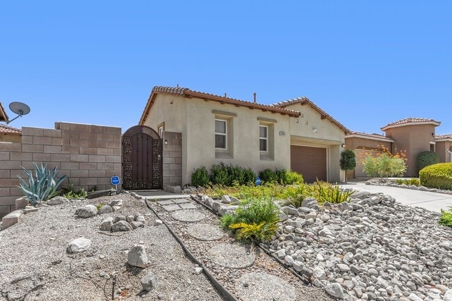 property at 62615 S Starcross Dr