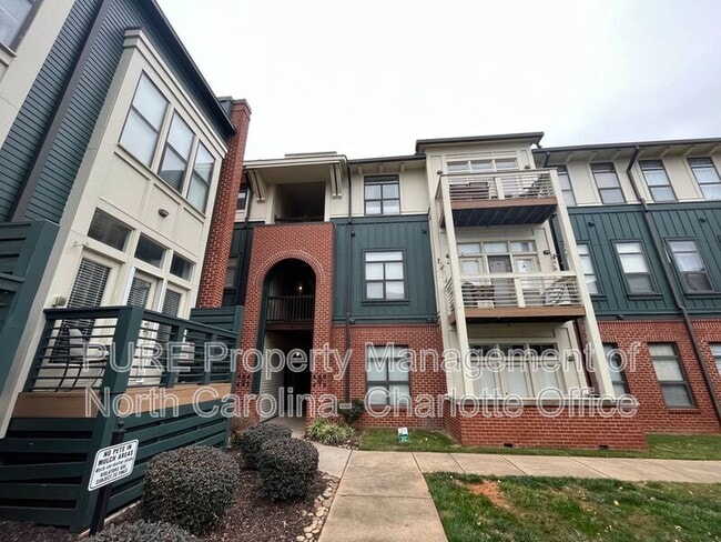 property at 462 New Bern Station Ct