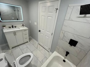 2040 Penelope St NW in Atlanta, GA - Building Photo - Building Photo