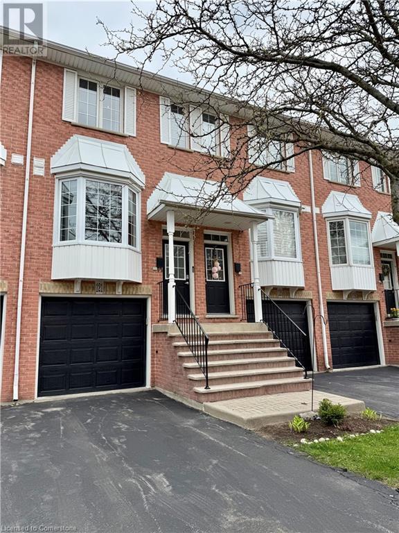 3480 Upper Middle Rd in Burlington, ON - Building Photo - Building Photo