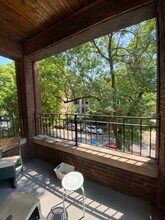 5614 N Wayne Ave, Unit 1 in Chicago, IL - Building Photo - Building Photo