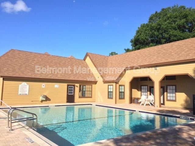 360 Lakepointe Dr in Altamonte Springs, FL - Building Photo - Building Photo