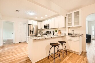 2069 Sandtown Rd SW, Unit RM1-Tommy in Atlanta, GA - Foto de edificio - Building Photo